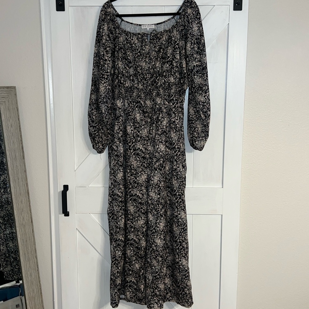 Ivy City Co. Romper/Jumpsuit black and pink size xl